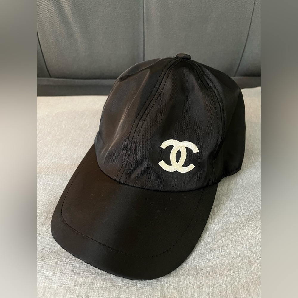 100% Authentic CHANEL Black Baseball Cap